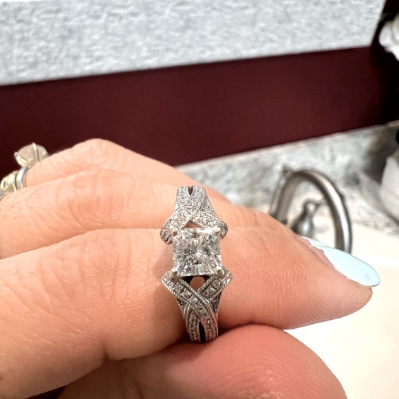 Diamond beautiful ring!💍 - Picture 4 of 7